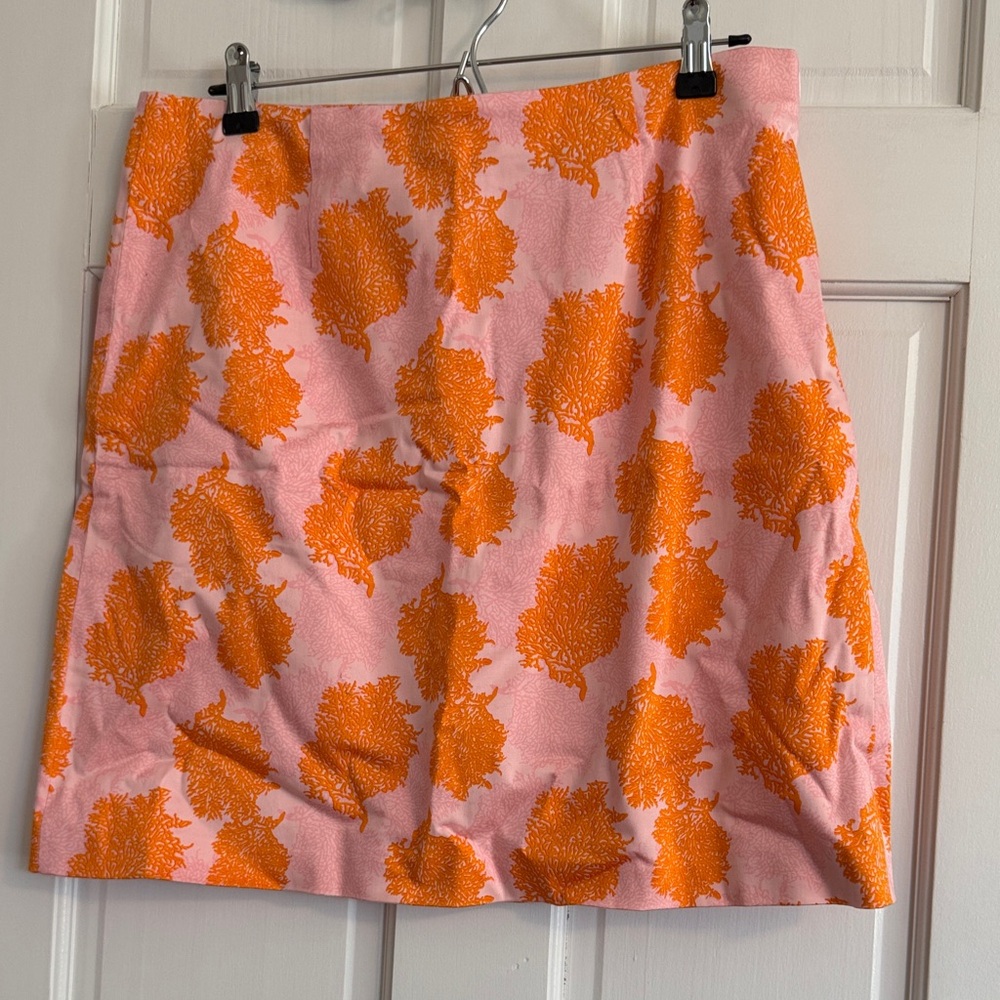 Vineyard Vines Pink and Orange Coral Skirt